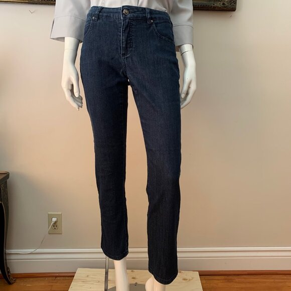 Simon Chang Denim Women’s Straight Leg Zip Closure Jeans Pants - Picture 3 of 9